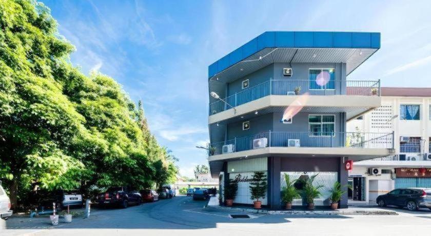 Goldenhill Hotel Kota Kinabalu