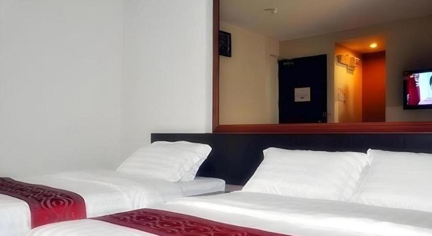 Goldenhill Hotel